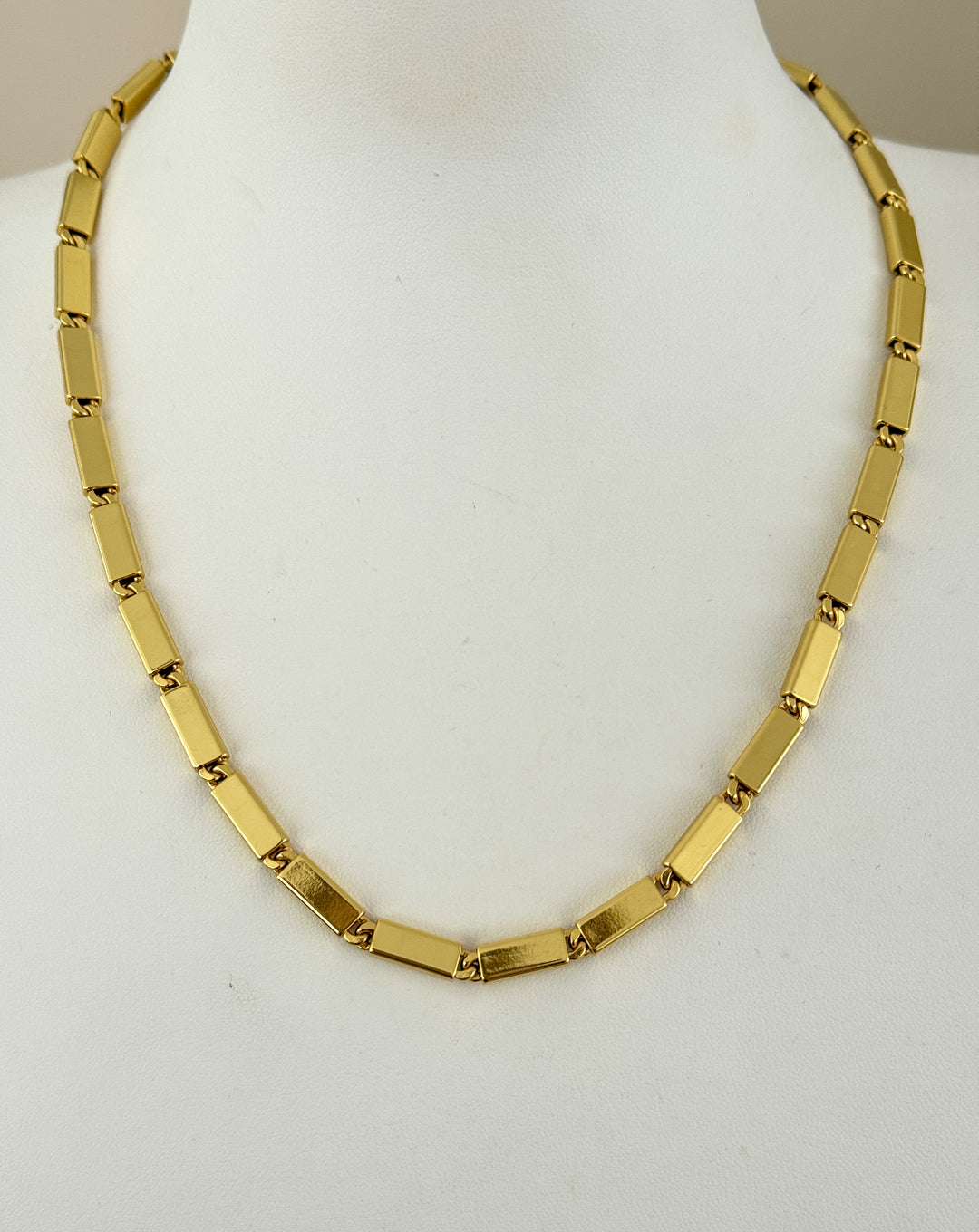 The Elizabeth Necklace