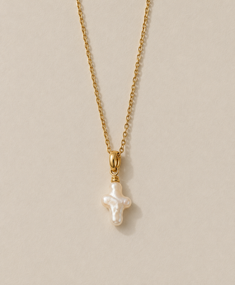Riayn’s Cross necklace