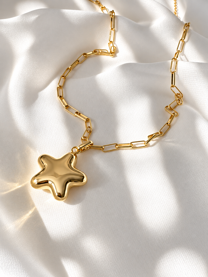 Buena Vista Star Necklace