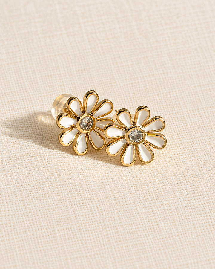 Forever Daisy Earrings