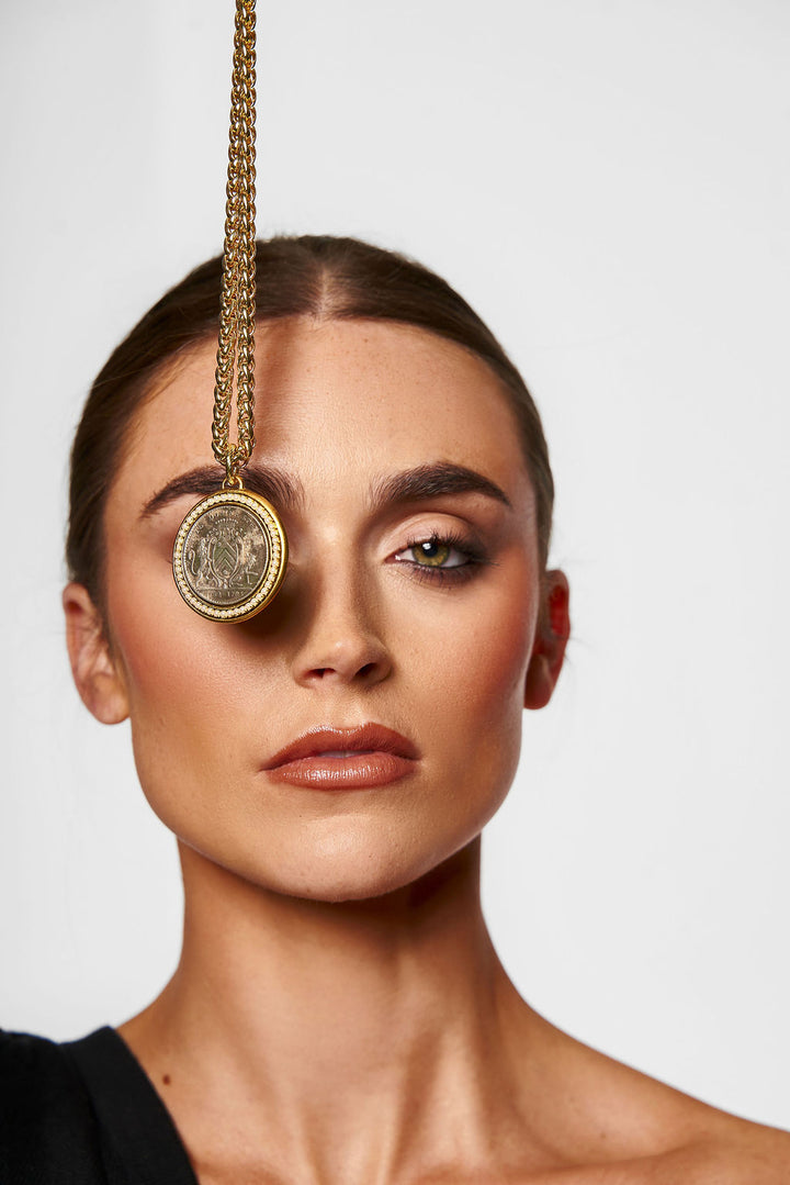 The Crown Necklace