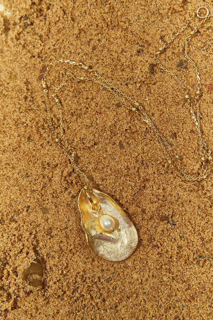 Virginia's Oyster Necklace