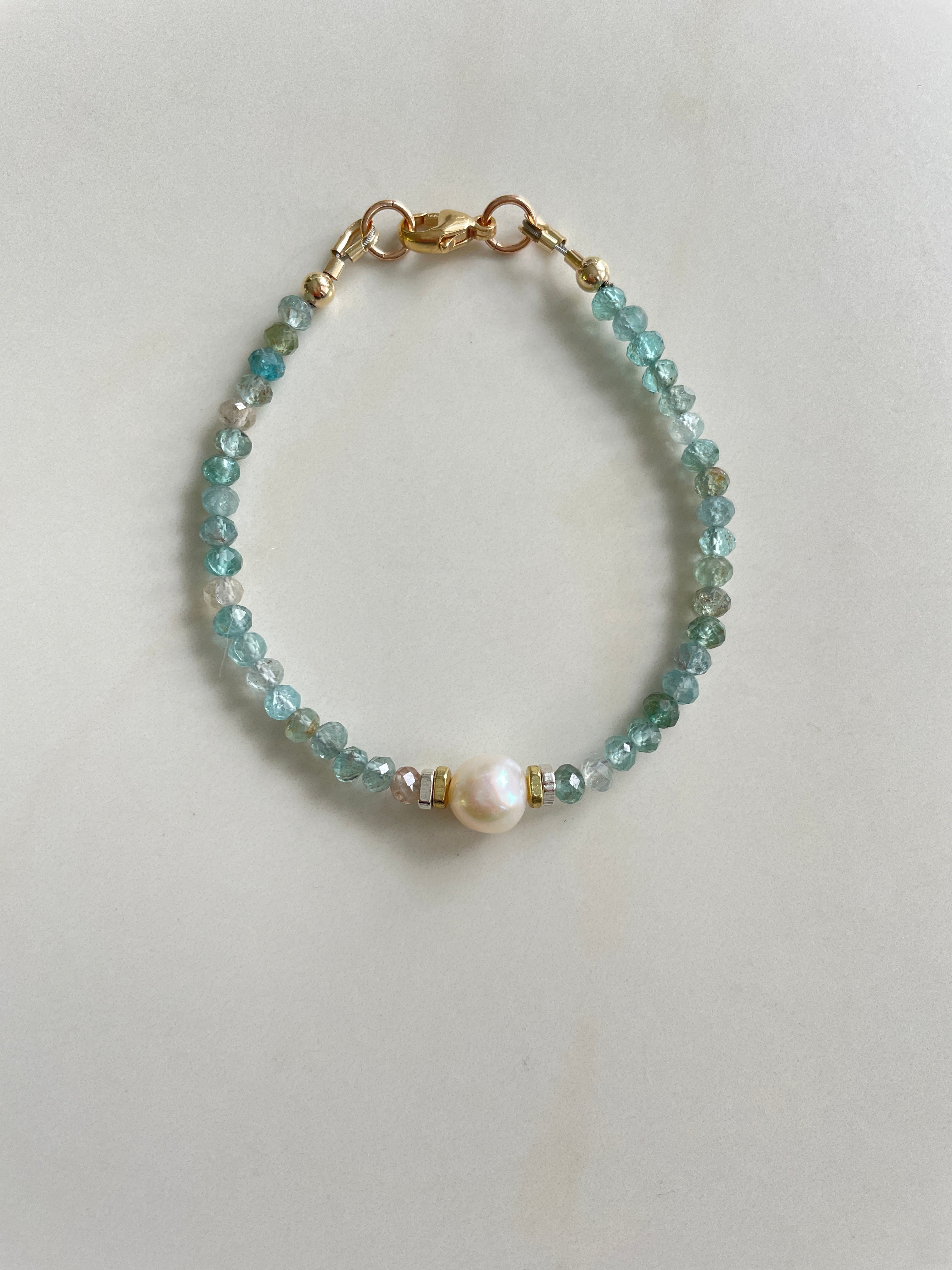 The One Aquamarine Bracelet